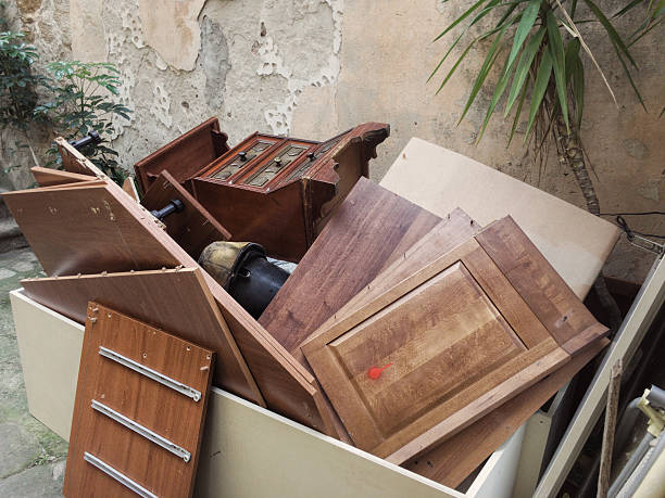 Best Electronics Removal Services  in Westmont, CA